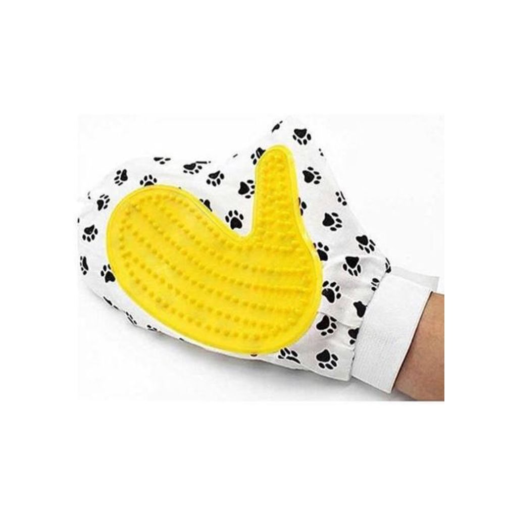 Cat Bathing Glove in Karachi – Pet Grooming Hand Glove
